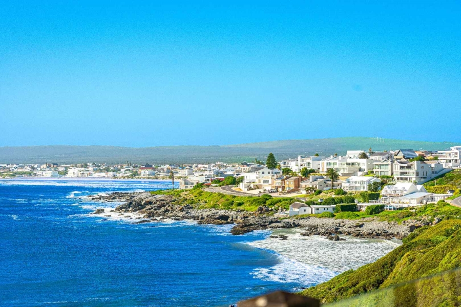 5 Bedroom Property for Sale in Yzerfontein Western Cape